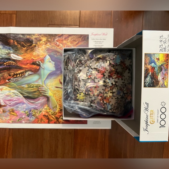 Buffalo Josephine Wall Glitter Edition
1000 piece puzzle - Picture 2 of 3